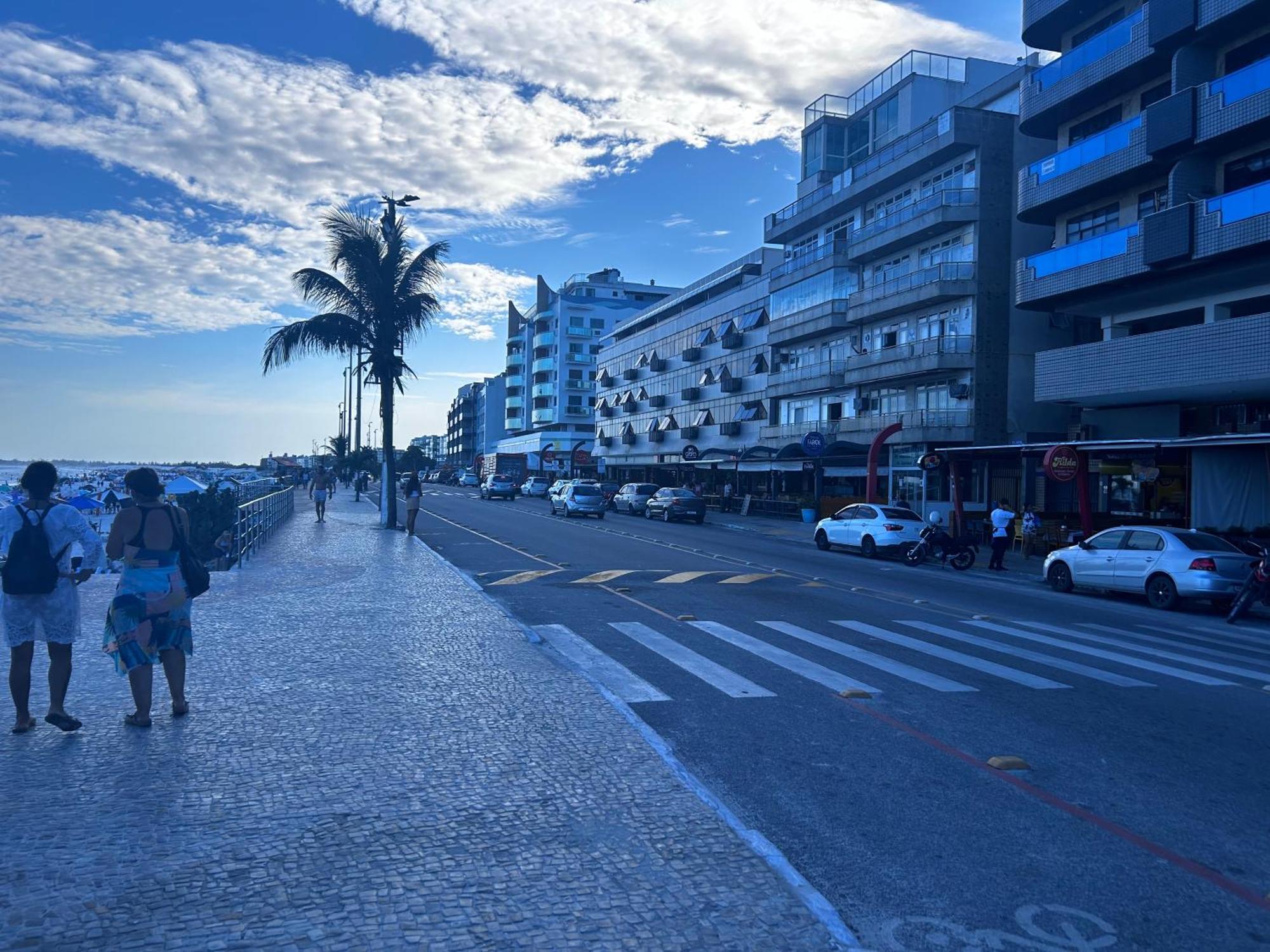 Otimo De 2 Quartos - Pertinho Da * Cabo Frio