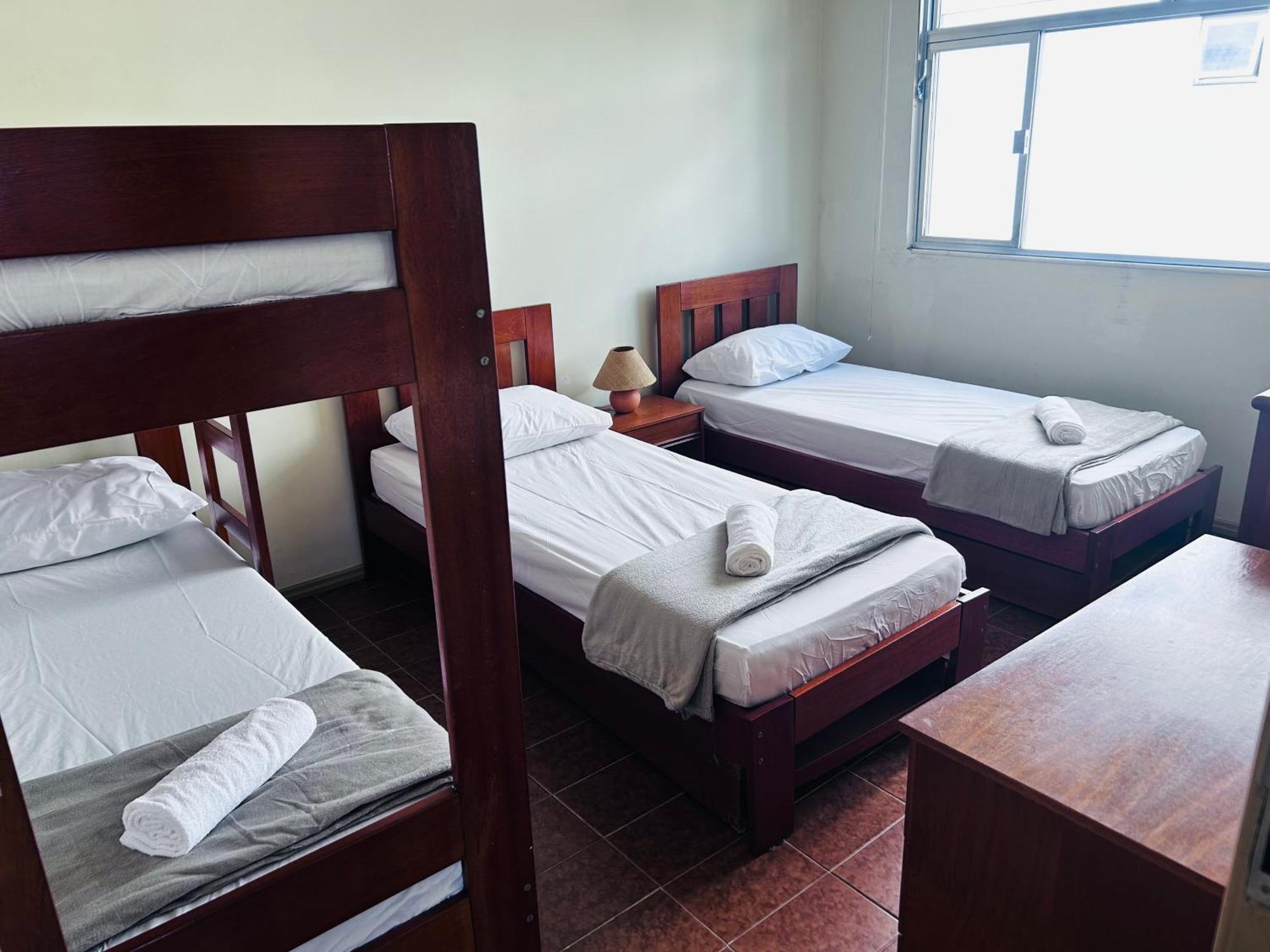 Otimo De 2 Quartos - Pertinho Da * Cabo Frio